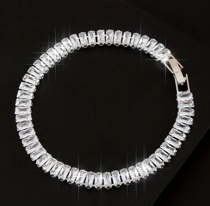 funky silver plated crystal bracelete