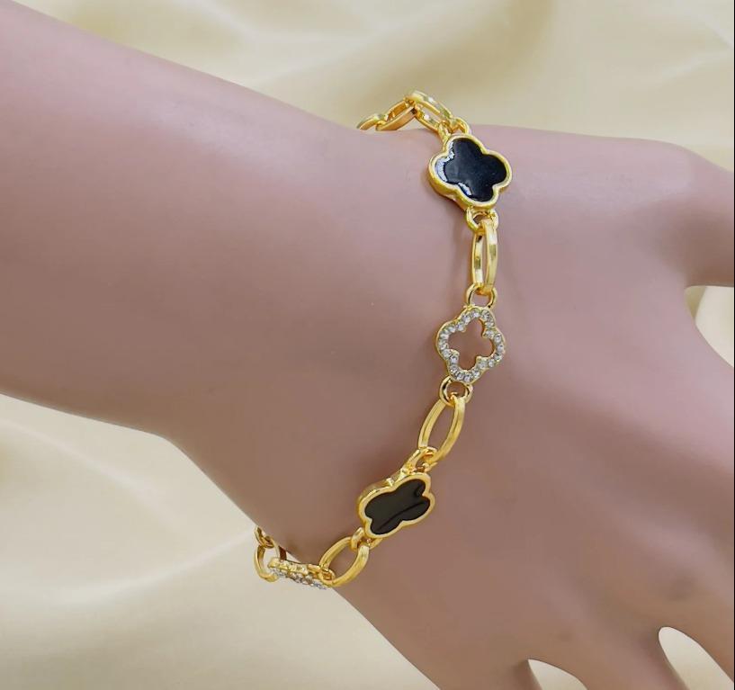 gold plated chain bracelete