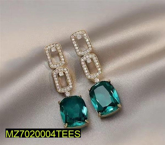 gold plated crystal with green stone earings